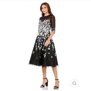 Mac Duggal FLORAL EMBROIDERED A-LINE TEA-LENGTH COCKTAIL DRESS size 4 NEW $798